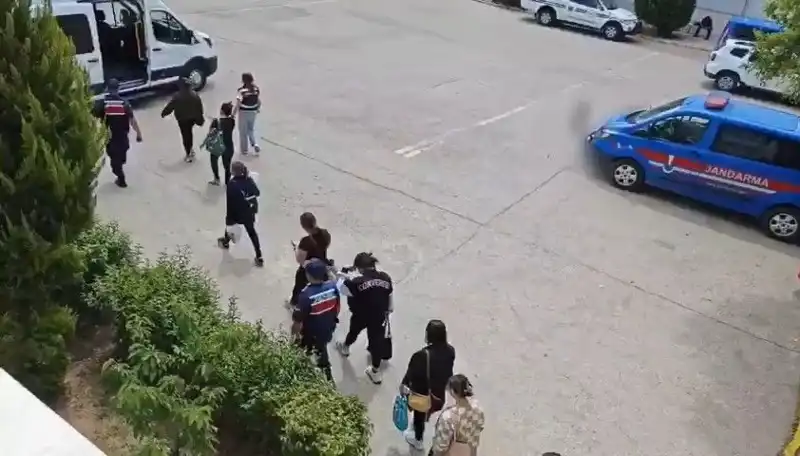 Tayland’da Kadınlara Fuhuş Söylemiyle Çalışma İzni Vaadiyle Dolandırıcılık Skandalı