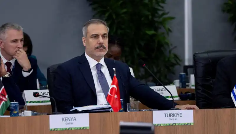 Fidan: BRICS Zirvesi'nde Yapay Zeka İçin Kritik Mesajlar Verdi