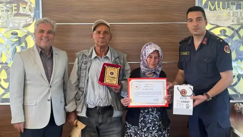 Duygulandıran Vefa: Jandarmaya Evi Bağışlayan Aile Büyüledi
