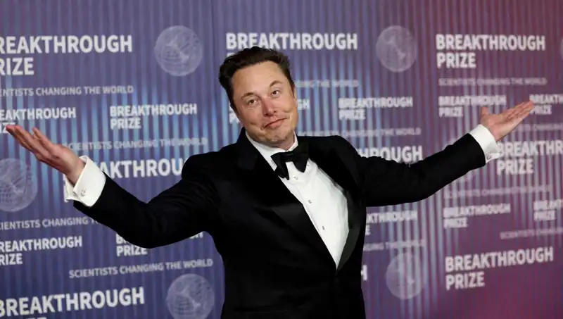 Elon Musk'tan Şaşırtan Duyuru: X'in Yeni Mesajlaşma Özelliği Flört Sitesi Olacak mı?
