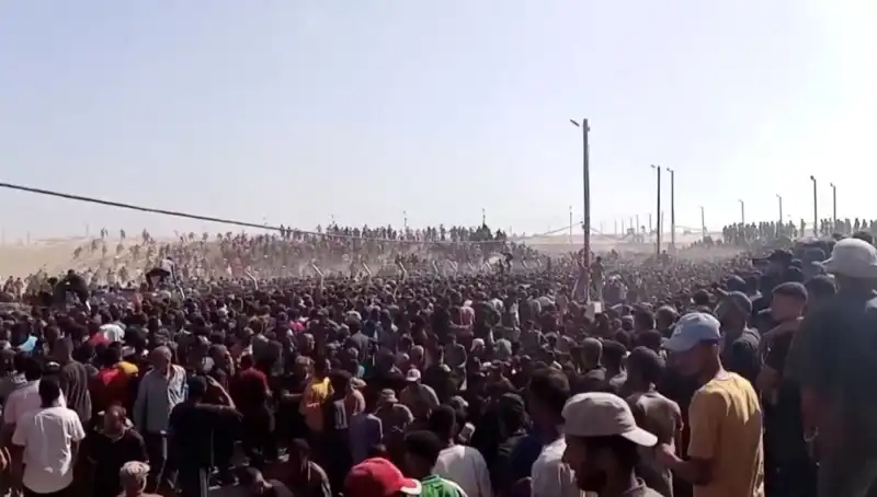 İsrail’in Gazze’de Yardım Noktasına Saldırısı: 26 Hayat Kaybı!