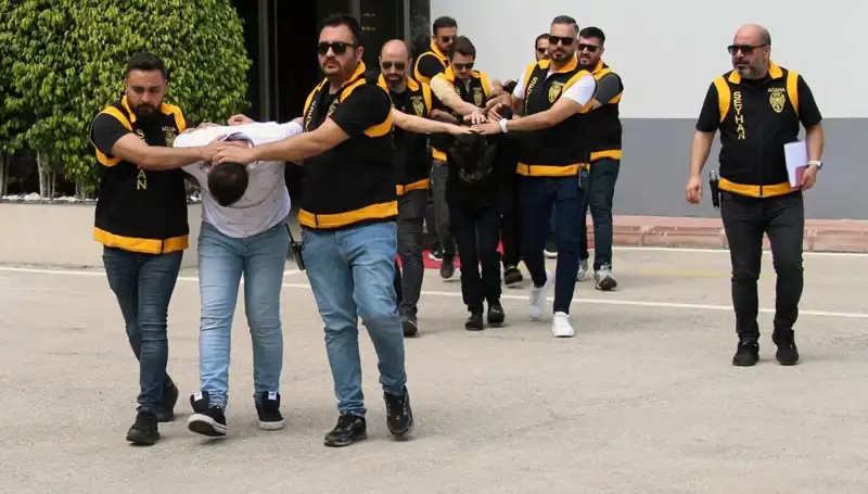 İş İnsanı Sevgili Tuzağına Düşerek Şok Edici Bir Saldırıya Uğradı