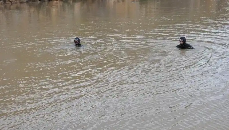 İki Kişi Sulama Kanalında Kayboldu: Aileler Endişeli