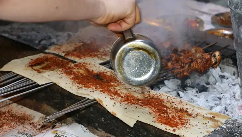 9 Günlük Bayramda 50 Ton Tescilli Ciğer Kebabı Tüketildi: Lezzetin Zirvesi