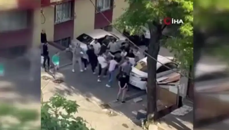 Madde Bağımlılığına Hızla Dur Dedi: Mahalledeki Dayanışma Örneği
