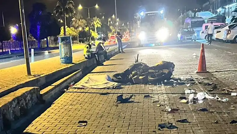 Alanya'da Motosiklet Kazası: Yaralılar ve Son Durum Acil Serviste