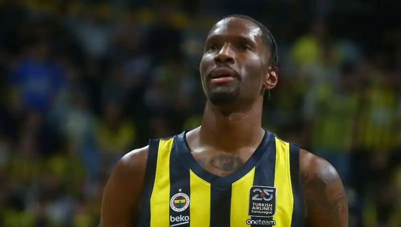 Nigel Hayes-Davis’in Yeni Takımıyla Futbolda Yeni Sayfa Açtığına Dair Tüm Detaylar