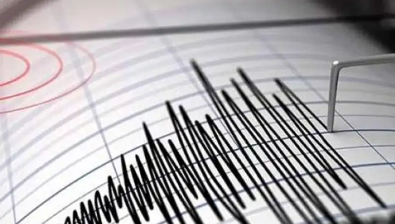 Sındırgı'da Beklenmedik Deprem: 4,3 Büyüklüğündeki Sarsıntı Neleri Etkiledi?