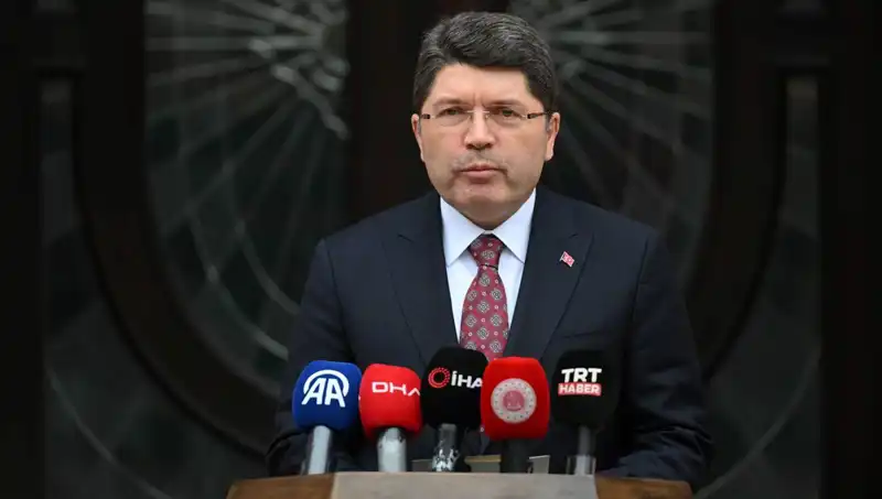İmralı Heyeti, Adalet Bakanı Tunç ile Kritik Görüşme Gerçekleştirecek