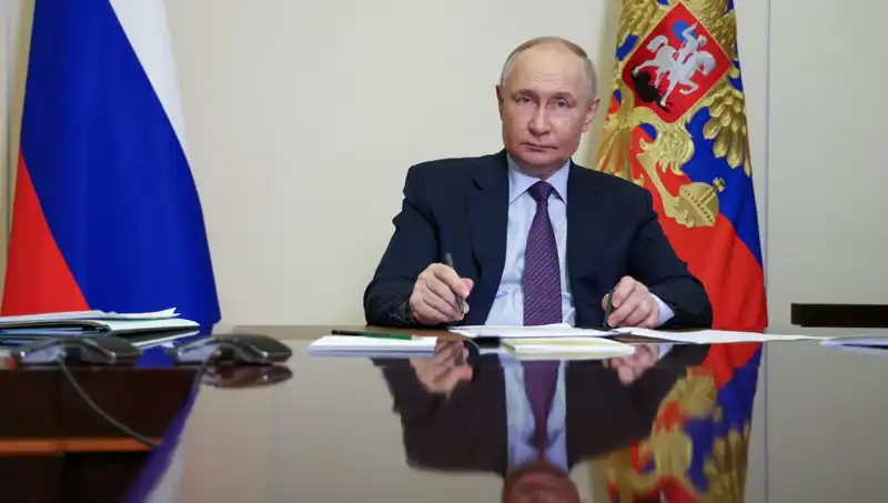 Putin'in Esad Kararlılığı: Suriye'deki Üst Düzey Destek Beraberliğini Sürdürdü