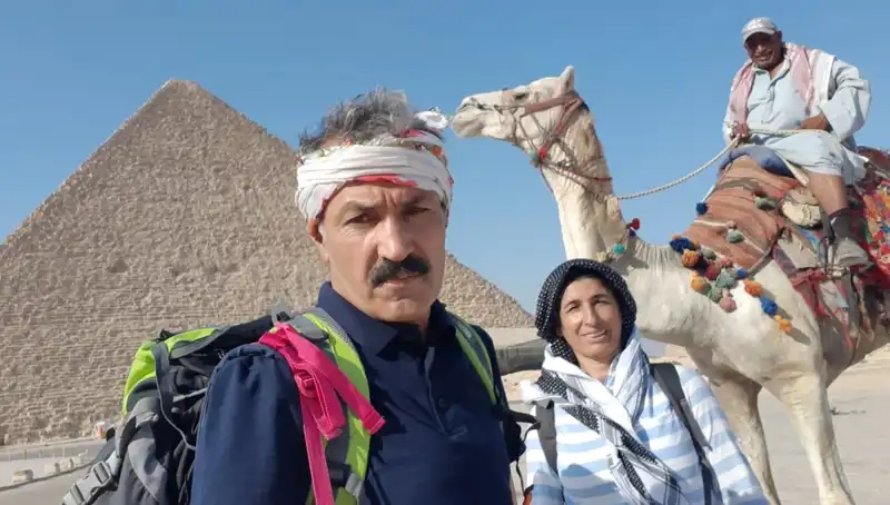 Şırnaklı Çift, 16 Yılda İneklerle 40 Ülke Gezdi!
