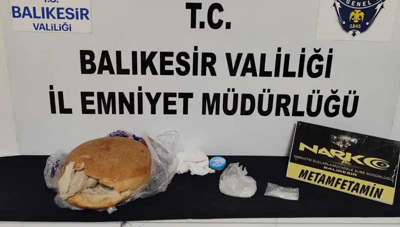 Ekmeğin İçine Gizlenmiş Uyuşturucu: İki Kişi Tutuklandı