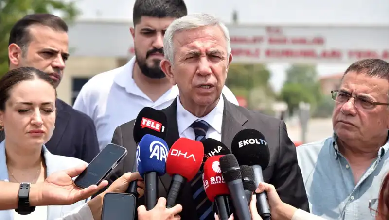 Mansur Yavaş'tan Muhittin Böcek'e Anlamlı Ziyaret: İş Birliği Misyonu