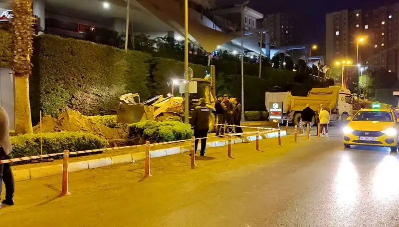 Küçükçekmece'de Doğal Gaz Borusu Paniği: Vatandaşlar Harekete Geçti