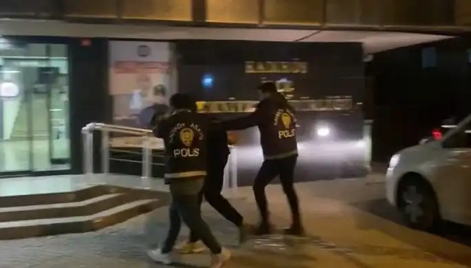 Galatasaray Taraftarına Saldıran Şüpheli Yakalandı: Olayın Detayları Ortaya Çıktı