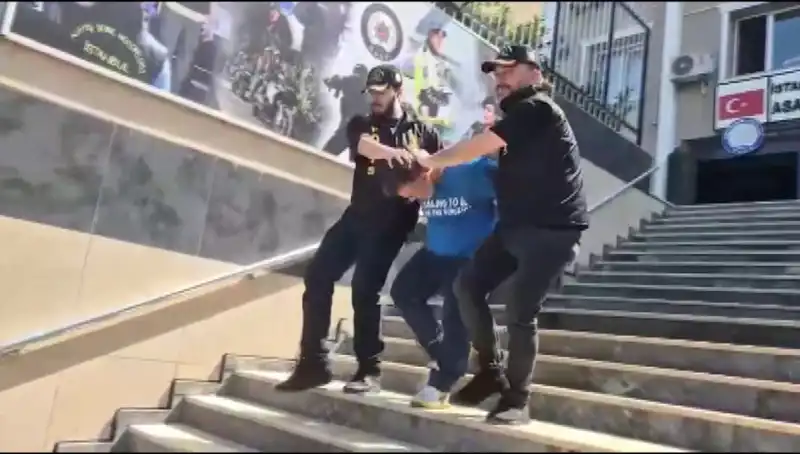 Ümraniye'de 600 Bin Liralık Gasp: Film Gibi Takiple Çeteyi Yakaladılar!