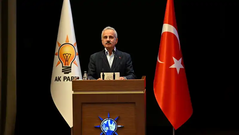 Esenboğa Metrosu'nda Yeni Dönem: Bakan Uraloğlu'ndan Önemli Açıklama