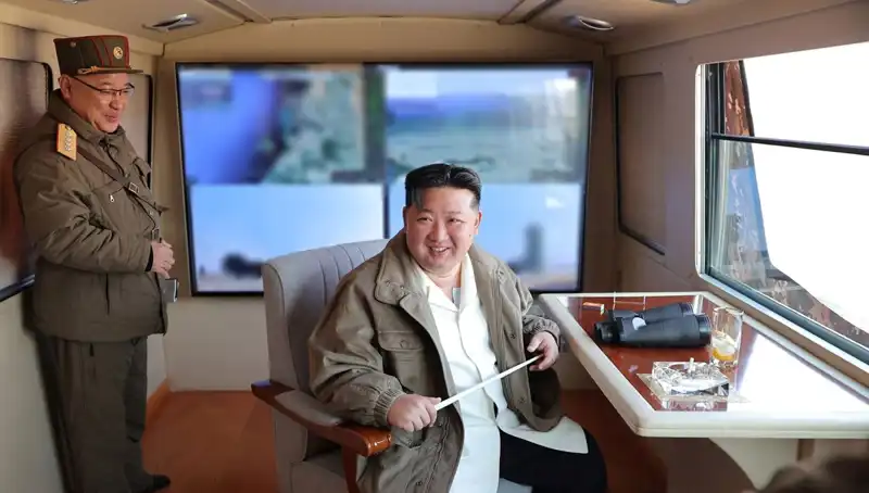 Kim Jong Un, Uçaksavar Füze Testiyle Dünya Gündemini Sarsıyor