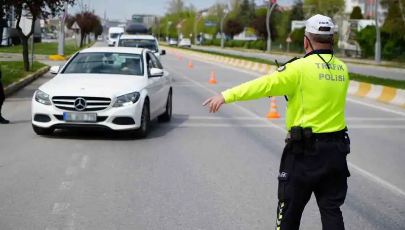 2025 Trafik Ceza Düzenlemeleri: Yeni Yıl ile Cezalar Artıyor mu?