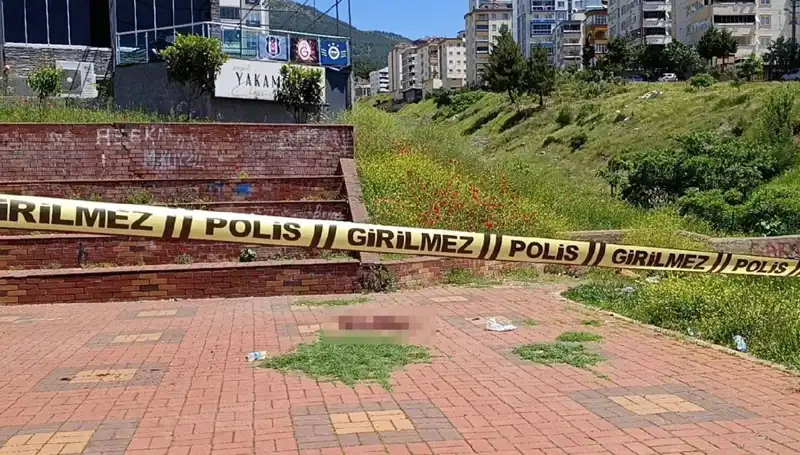 Kahramanmaraş'ta Bıçaklı Kavga: Bir Kişi Ağır Yaralandı