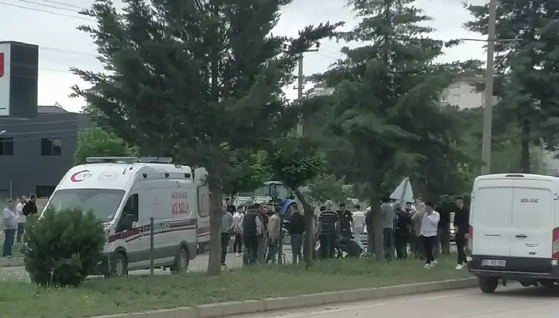 10 Yaşındaki Çocuk Yaya Geçidinde Kamyonetin Çarpması Sonucu Hayatını Kaybetti